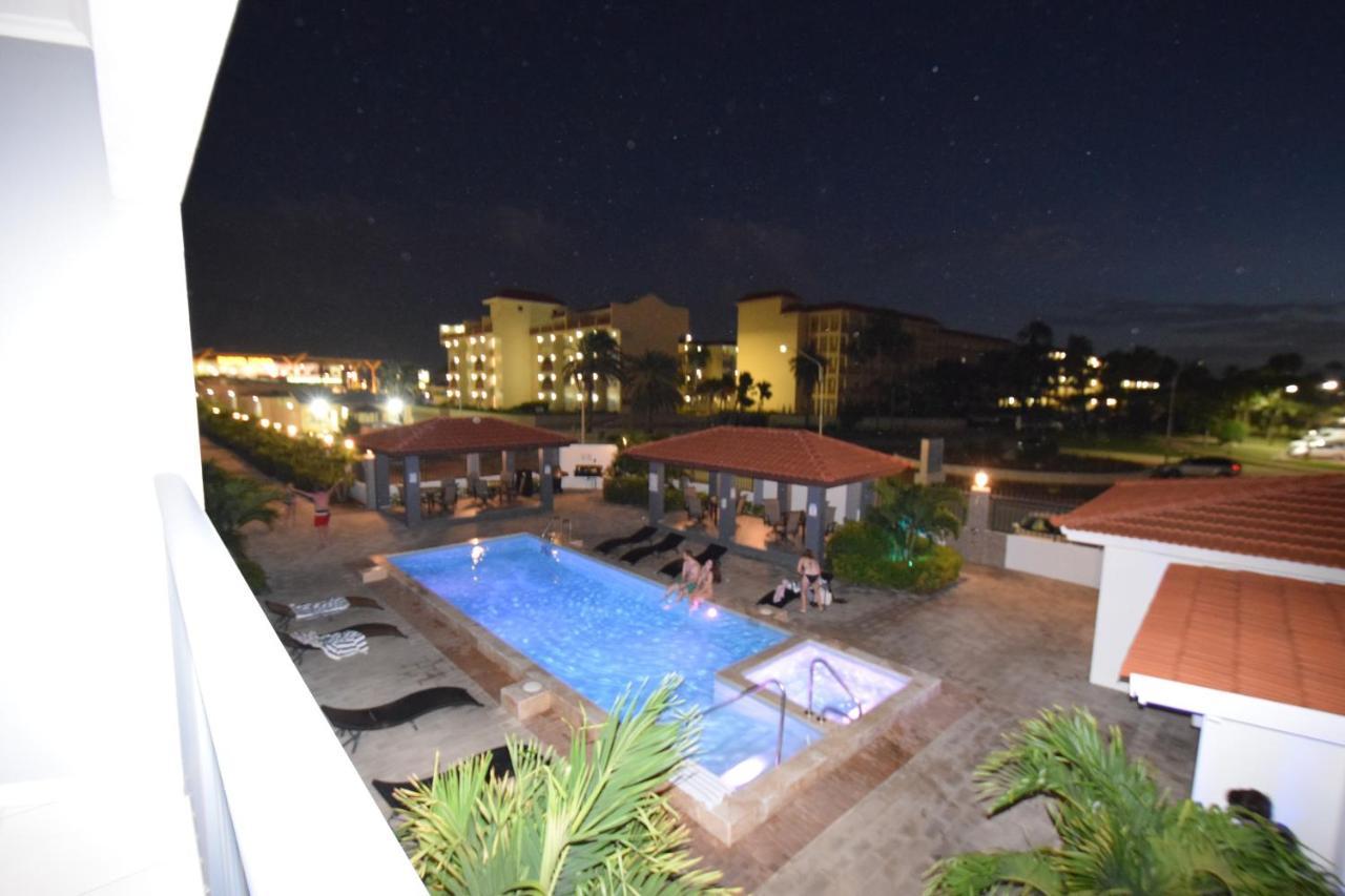פאלם ביץ' Arena Condos Aruba - Few Steps From Eagle Beach! מראה חיצוני תמונה